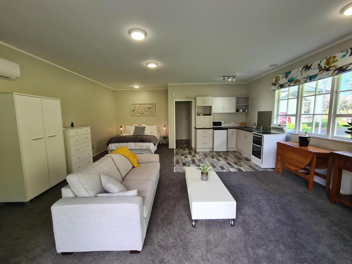 Pyes Pa Studio Apartamento Tauranga Exterior foto